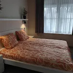 \'Appartement Randduin\' Bed By The Sea