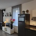 \'Appartement Randduin\' Bed By The Sea